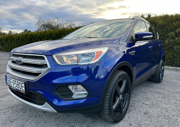 Ford Kuga cena 58000 przebieg: 191000, rok produkcji 2016 z Poręba małe 352